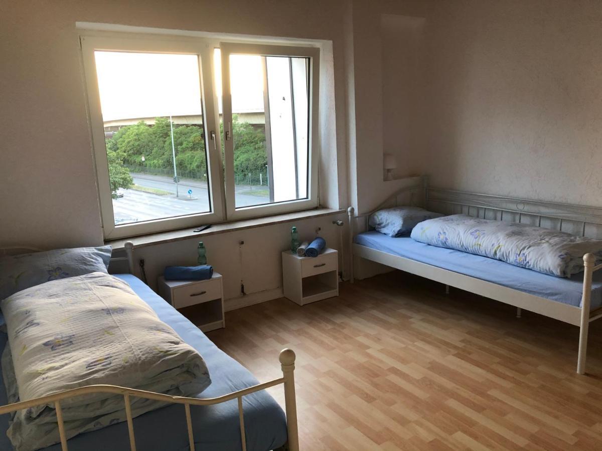 Appartement M/P à Duisbourg Extérieur photo