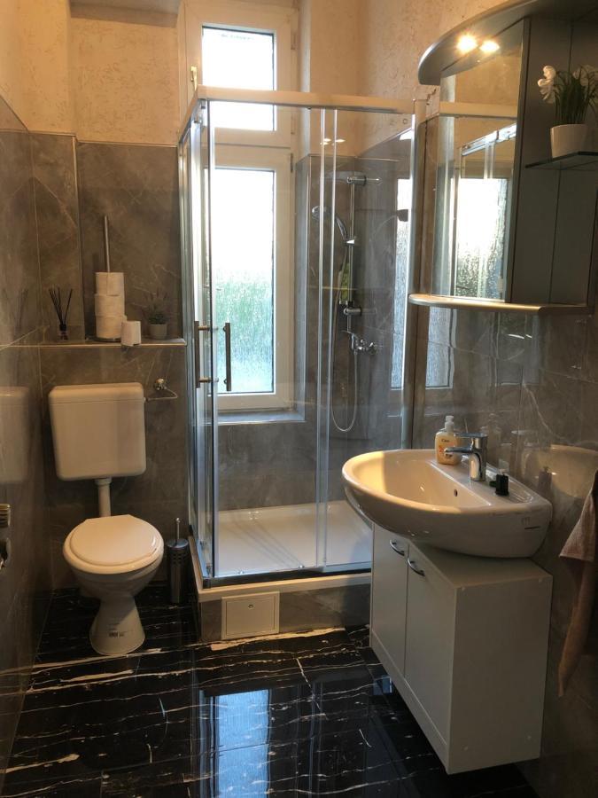 Appartement M/P à Duisbourg Extérieur photo