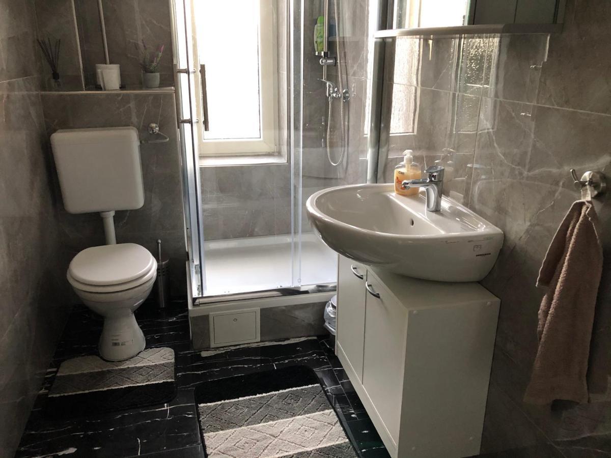 Appartement M/P à Duisbourg Extérieur photo